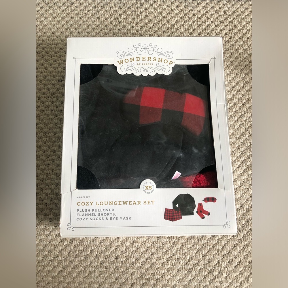 NWT Wondershop Women Holiday Sleepwear Pajamas Plaid 4 Piece Loungewear XS